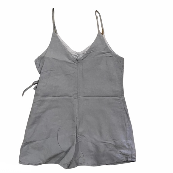 💘  linen ruffle romper in chambray - Picture 5 of 7